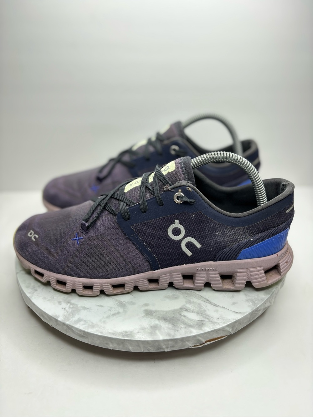 Size 9- On Cloud X 3 in the Midnight/Heron women